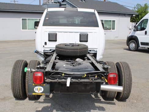 New 2027 RAM 3500 Tradesman RWD image 5