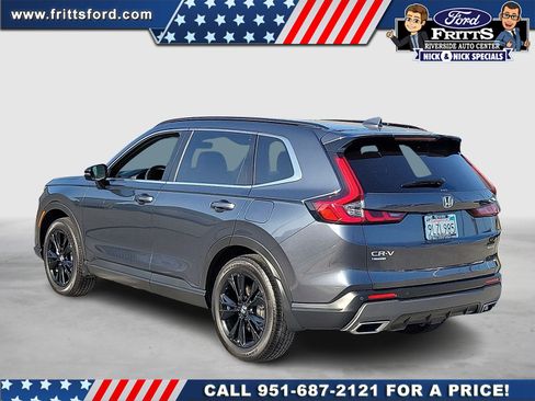 Used 2024 Honda CR-V Sport Touring image 3