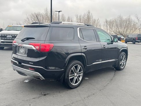Used 2018 GMC Acadia Denali image 6