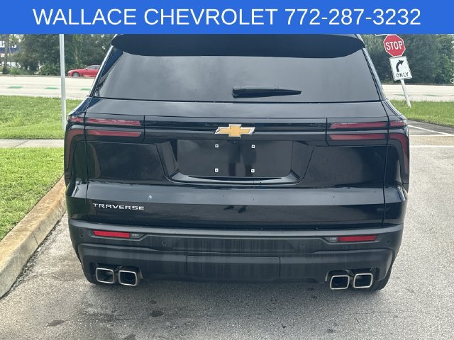 Used 2024 Chevrolet Traverse LS FWD image 8