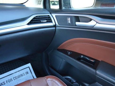 Used 2016 Ford Fusion SE w/ Equipment Group 202A image 50