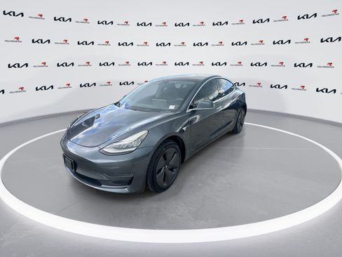 Used 2019 Tesla Model 3 Long Range RWD image 4