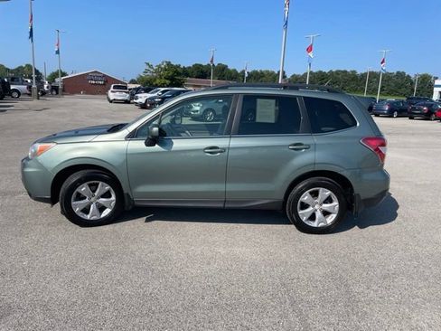 Used 2015 Subaru Forester 2.5i Limited AWD/4WD image 5