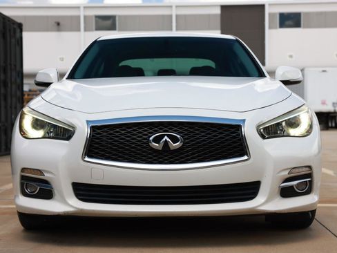 Used 2014 INFINITI Q50 Premium w/ Navigation Package RWD image 18