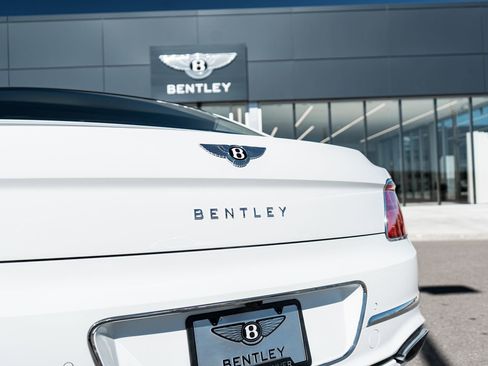 New 2026 Bentley Flying Spur Plug-In Hybrid AWD/4WD image 10