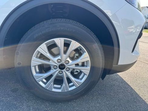 New 2025 Ford Escape Active w/ Active Premium Tech Pack AWD/4WD image 13