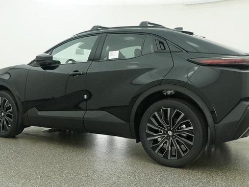 New 2026 Toyota C-HR AWD/4WD image 34