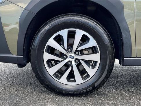 Certified 2024 Subaru Outback Premium AWD/4WD image 10