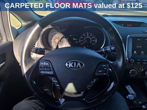 Used 2017 Kia Forte S w/ S Technology Package FWD image 4