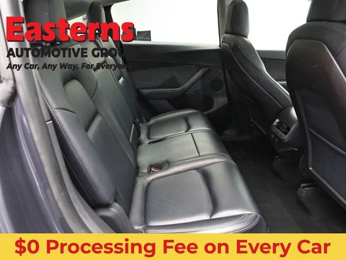 Used 2021 Tesla Model Y Long Range AWD/4WD image 17