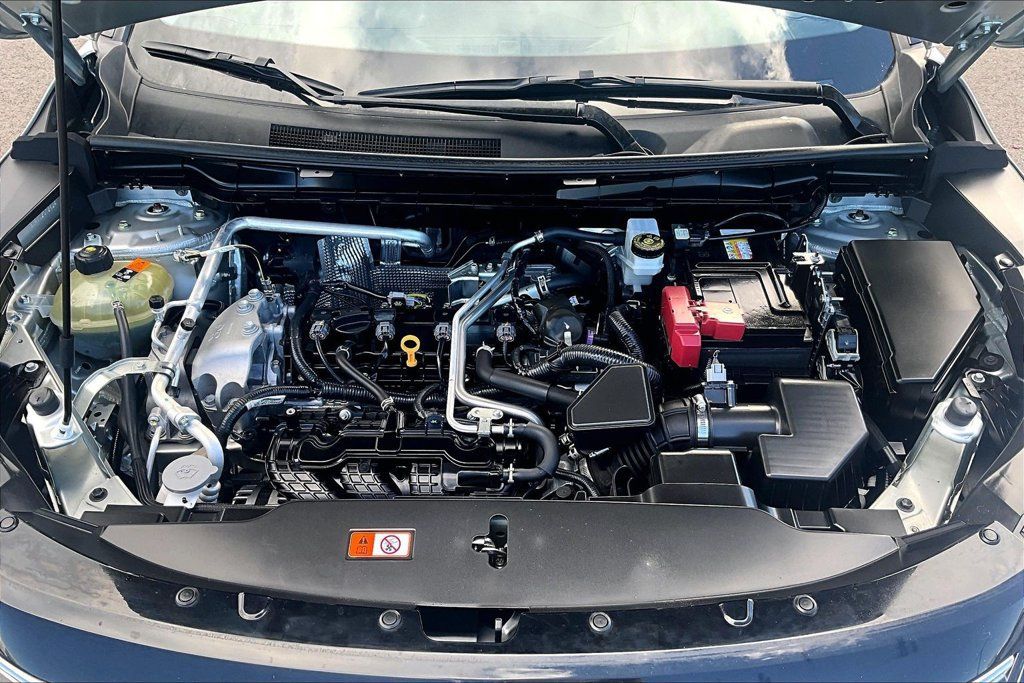 Used 2025 Mitsubishi Outlander SE AWD/4WD image 10