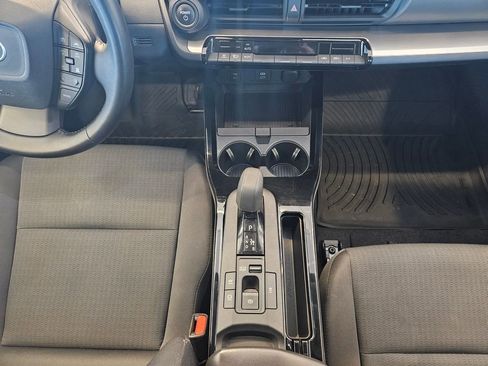 Used 2024 Toyota Prius LE FWD image 18