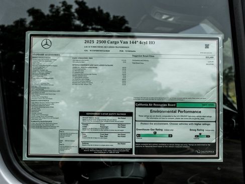 Used 2025 Mercedes-Benz Sprinter 2500 image 21