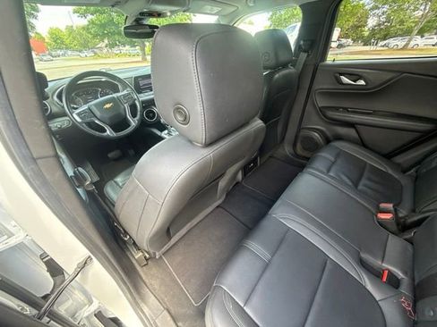 Used 2022 Chevrolet Blazer LT FWD image 20