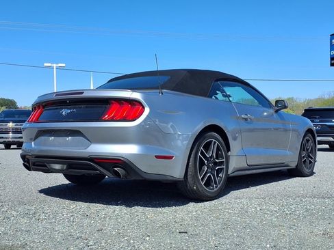 Used 2022 Ford Mustang Premium image 8