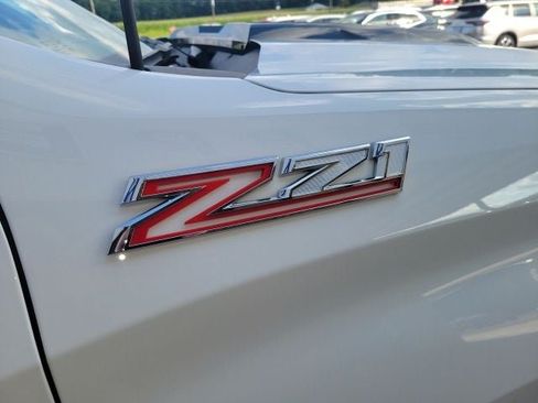 Used 2022 Chevrolet Silverado 1500 LT Trail Boss w/ Convenience Package II AWD/4WD image 14