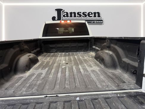 Used 2024 RAM 3500 Big Horn image 8