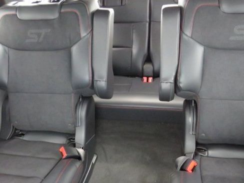 New 2026 Ford Explorer ST image 8