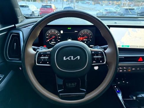 Used 2025 Kia Sorento SX Prestige w/ Olive Brown Leather Package image 46