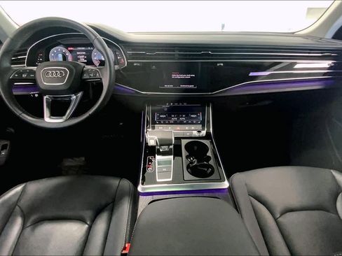 Used 2023 Audi Q8 Premium Plus image 9