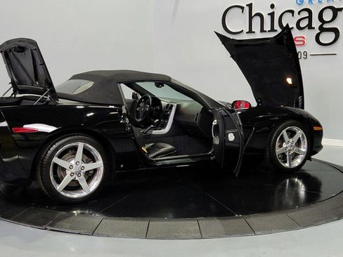 Used 2006 Chevrolet Corvette Convertible w/ Preferred Equipment Group image 12