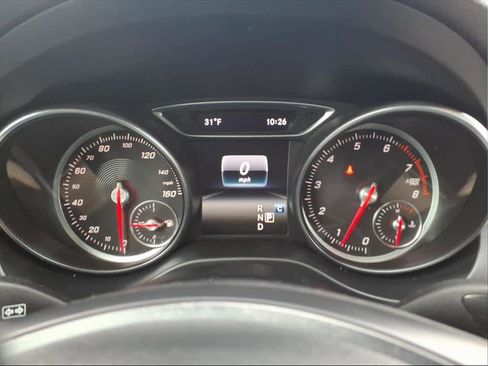 Used 2019 Mercedes-Benz GLA 250 4MATIC image 9