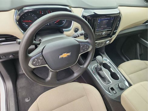Used 2024 Chevrolet Traverse LS w/ Safety Package FWD image 10