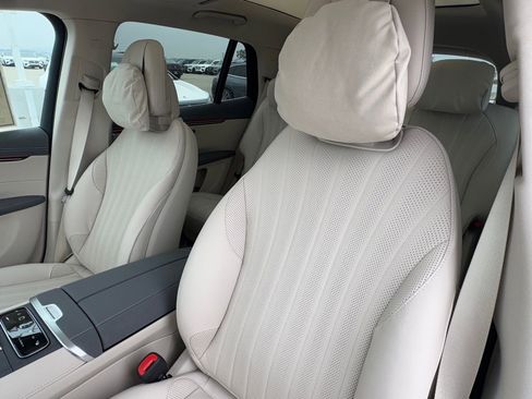New 2026 Mercedes-Benz EQS 400 4MATIC SUV image 19