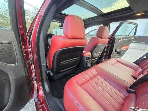 Used 2020 Chrysler 300 S w/ 300S Premium Group image 28