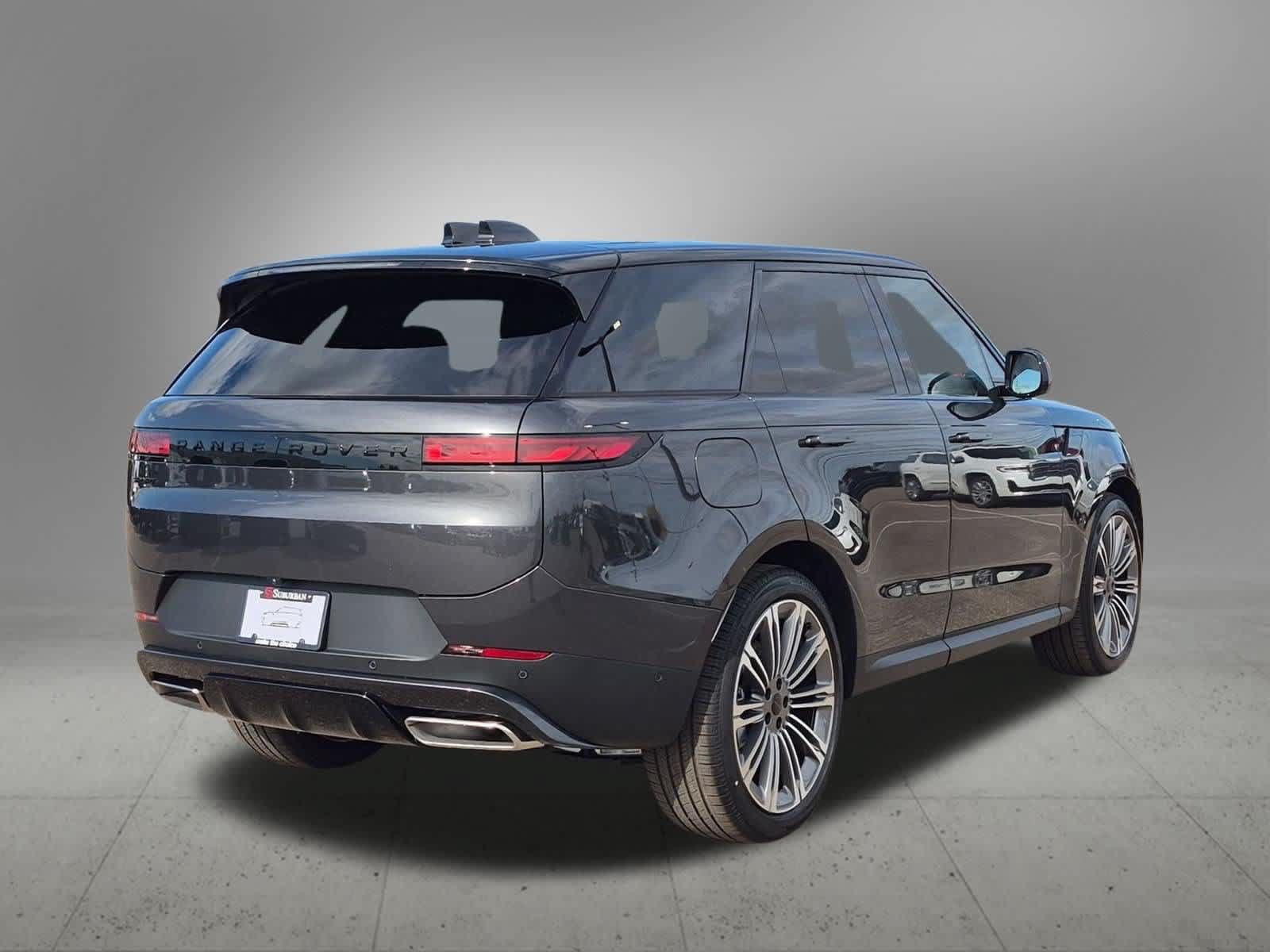 New 2027 Land Rover Range Rover Sport SE AWD/4WD image 6