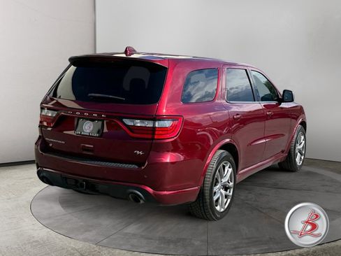 Used 2022 Dodge Durango R/T w/ Tow 'N Go Group AWD/4WD image 7