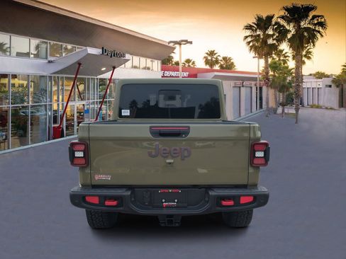 New 2026 Jeep Gladiator Rubicon w/ Safety Group AWD/4WD image 4