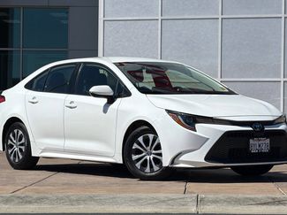 Certified 2022 Toyota Corolla LE FWD video 2