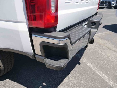 Used 2025 Ford F350 XLT w/ 360-Degree Camera Package AWD/4WD image 9