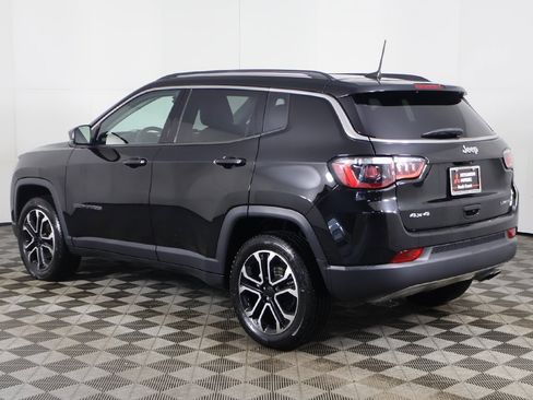 Used 2022 Jeep Compass Limited w/ Sun and Sound Group image 9