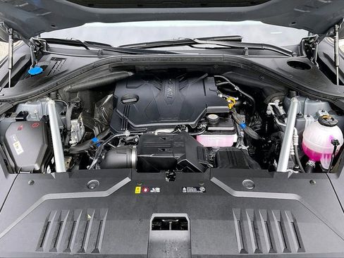 Used 2026 Genesis GV70 2.5T Select image 29