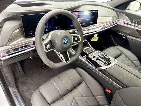 New 2026 BMW i7 eDrive50 w/ M Sport Package image 9