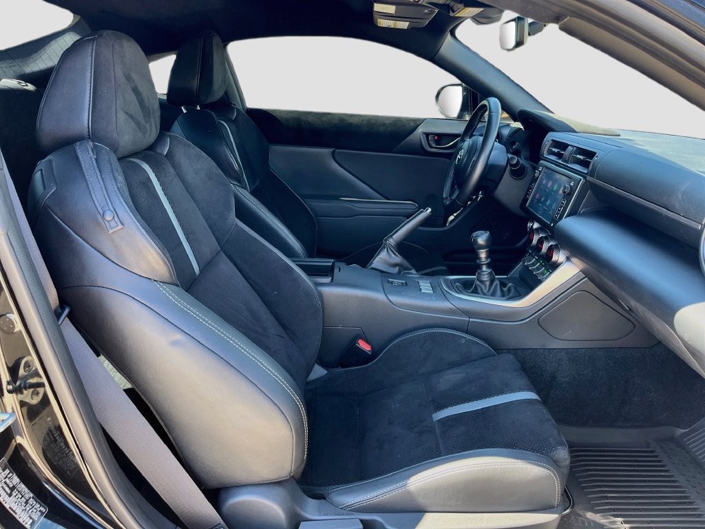 Used 2025 Toyota GR86 Premium w/ Performance Package RWD image 26