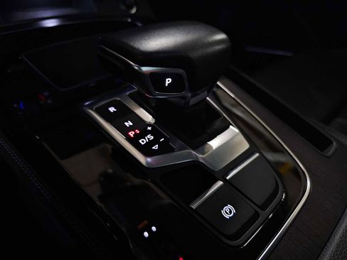 Used 2023 Audi Q5 2.0T Premium Plus w/ Premium Plus Package image 32