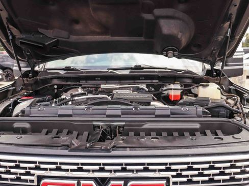 Used 2021 GMC Sierra 2500 Denali w/ Denali Ultimate Package AWD/4WD image 28