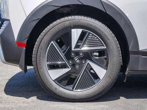 New 2026 Hyundai Ioniq 5 SEL RWD image 8