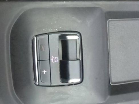 Used 2025 GMC Sierra 2500 AT4X AWD/4WD image 20