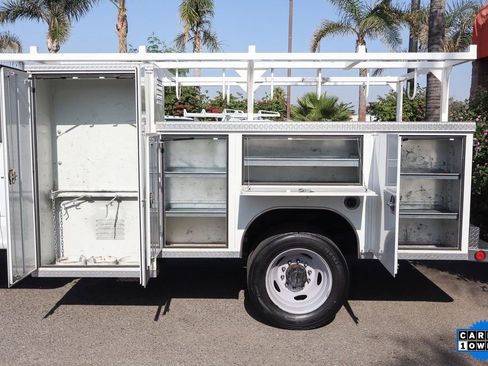 Used 2021 Ford F450 XL w/ Power Equipment Group image 6