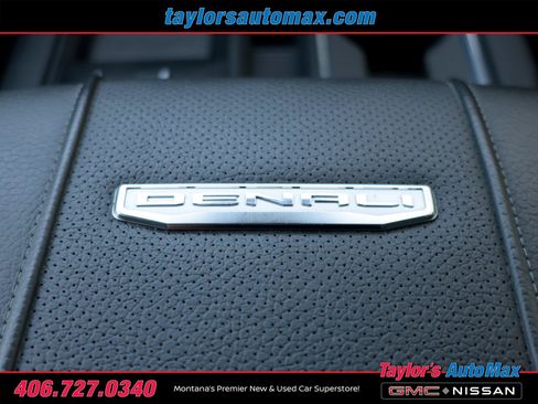Used 2024 GMC Sierra 2500 Denali w/ Denali Reserve Package AWD/4WD image 30