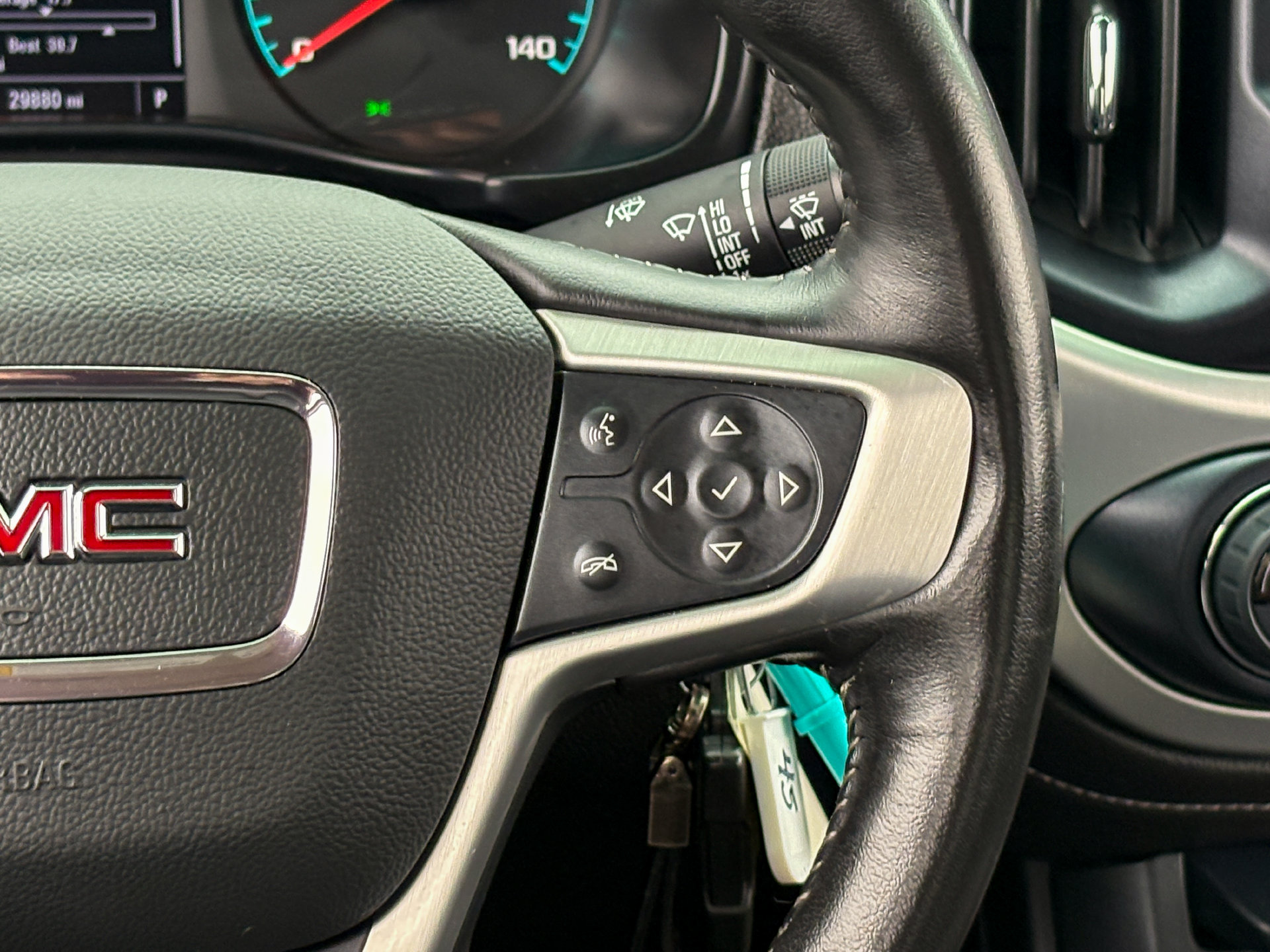 Used 2022 GMC Canyon Elevation w/ Elevation Premium Package AWD/4WD image 15