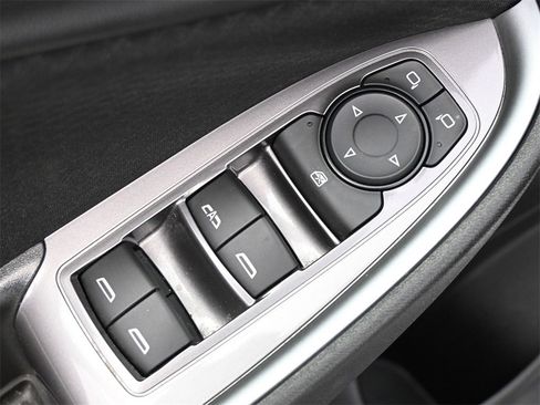 Used 2024 Chevrolet Malibu LT image 4