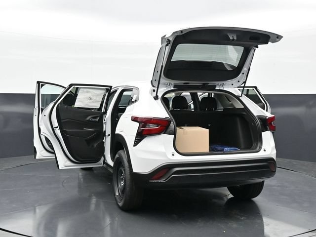 New 2026 Chevrolet Trax LS FWD image 48