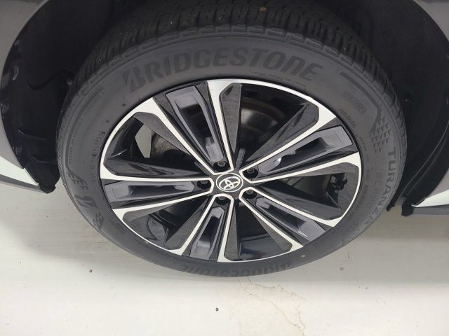 Certified 2023 Toyota bZ4X AWD w/ Weather Package image 40