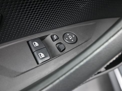 Used 2025 BMW 430i Coupe RWD image 13