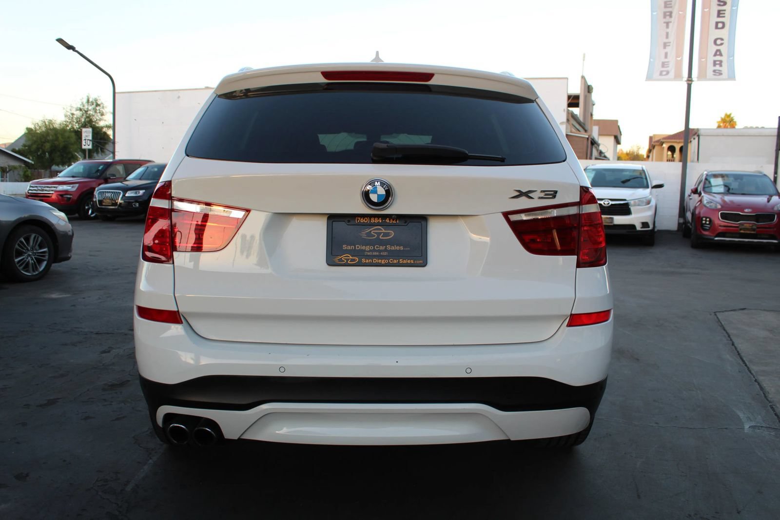 Used 2017 BMW X3 sDrive28i RWD image 4